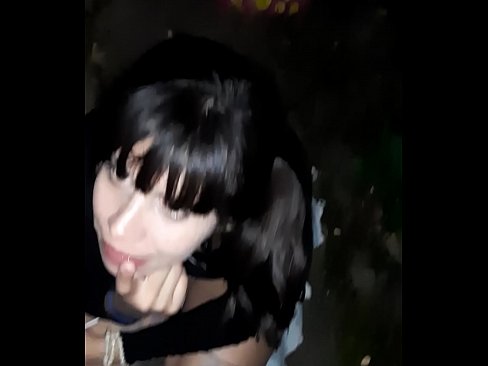 ❤️ 在街上膨胀的阴茎，以换取糖果 ️❌ Quality sex❤